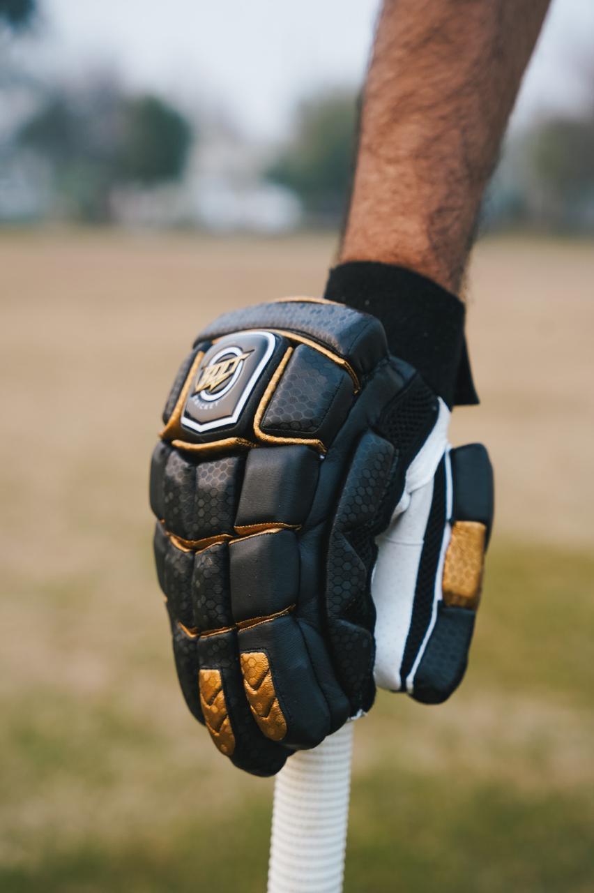 Bolt Batting Gloves - Bolt Cricket