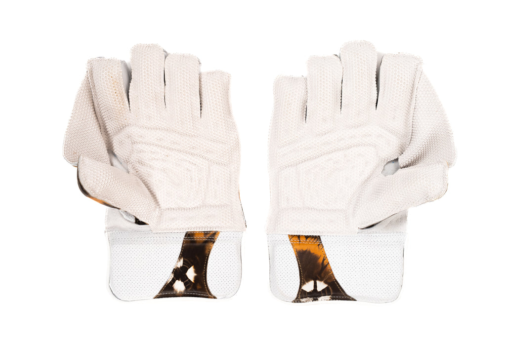 Bolt Radiant Wicket Keeping Gloves